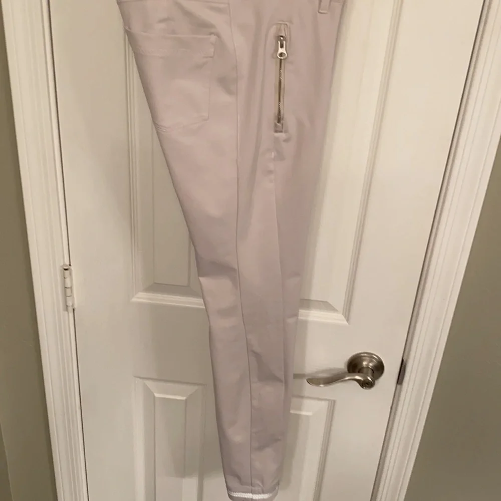 Rare Lululemon Out & About pants - Picture 16 of 16